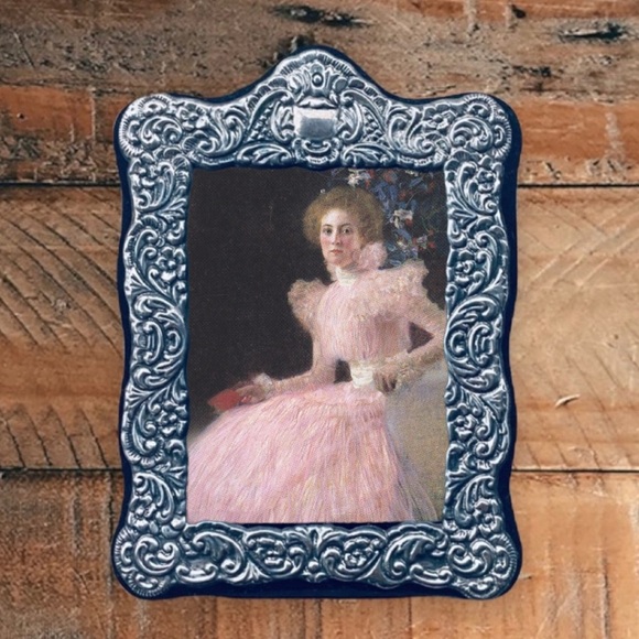 Silver Leaf Picture Frame with Gustav Klimt Print - Picture 5 of 16